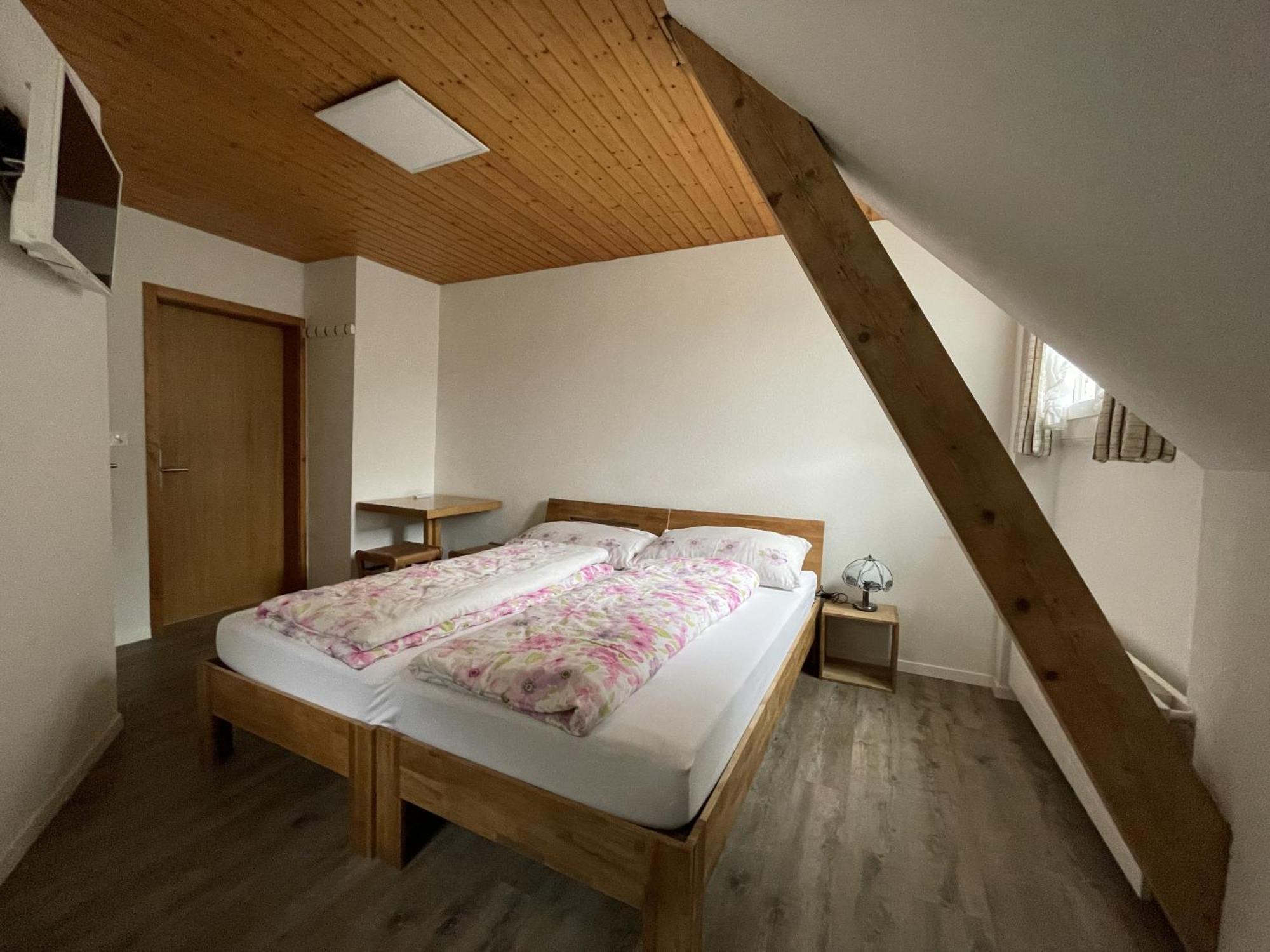 Hotel Sternen Гуртнеллен Экстерьер фото